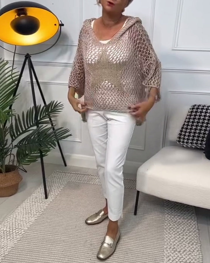 Pull à capuche uni à découpes étoiles