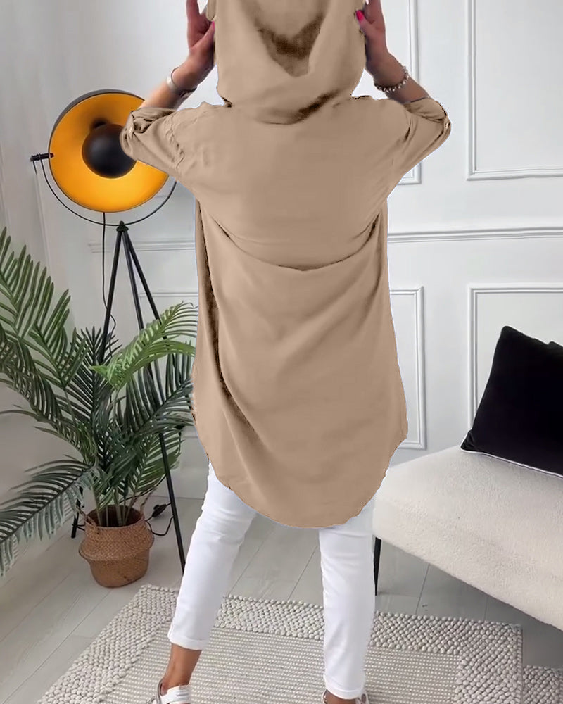 Manteau à capuche boutonné imprimé lettre